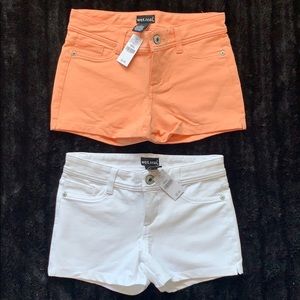 Wet Seal Bundle - 5 pocket Shorts (White, Salmon)